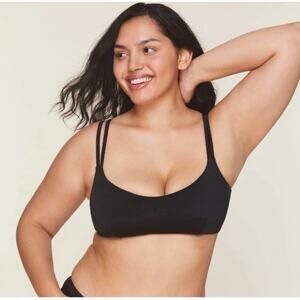 NWT Andie The Rockaway Bikini Top in Black sz M